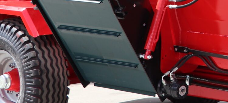 Yem Karma Boşaltma Beyaz Konveyör Bant